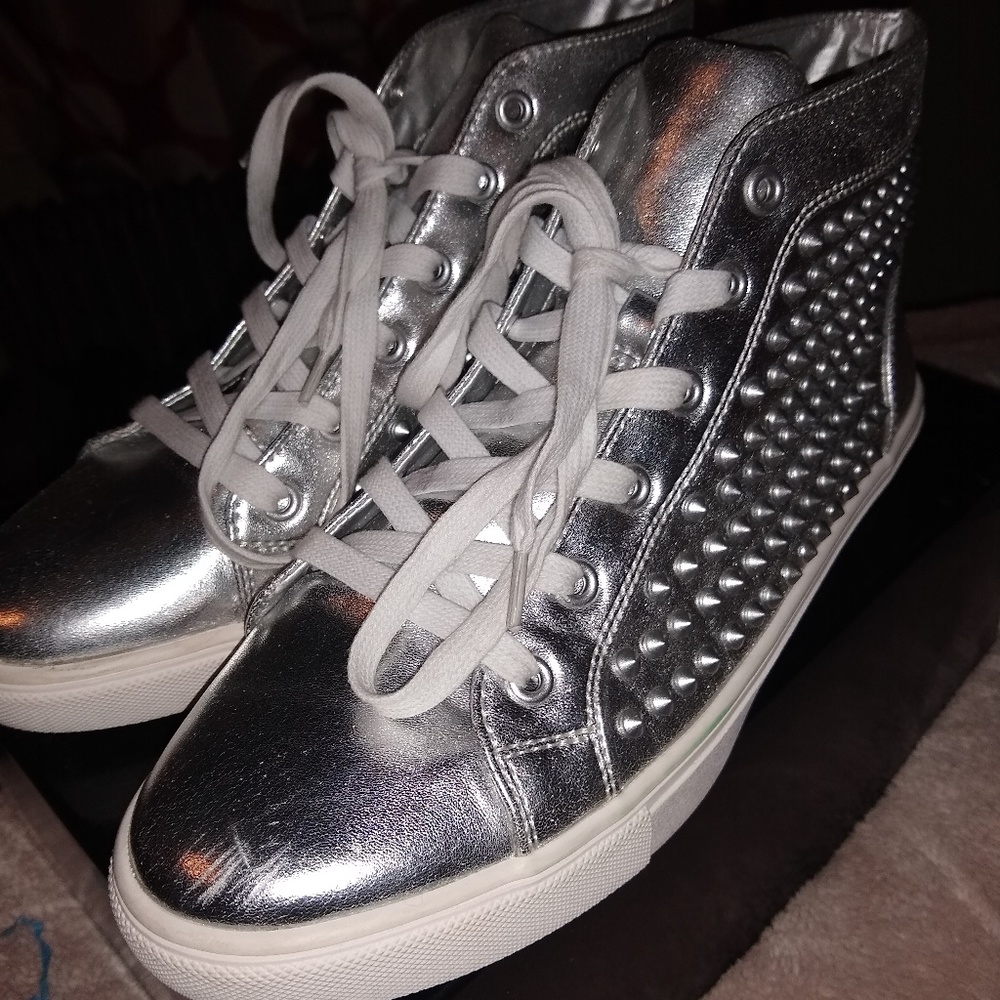 Steve Madden fashion high top sneakers